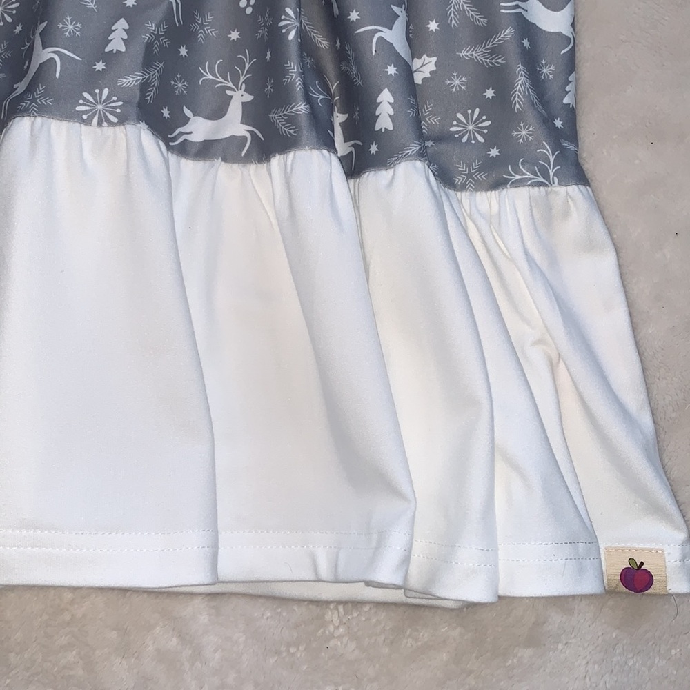 NWT Cheeky Plum 3T Loungewear Gown Reindeer Games Holiday - Picture 7 of 12